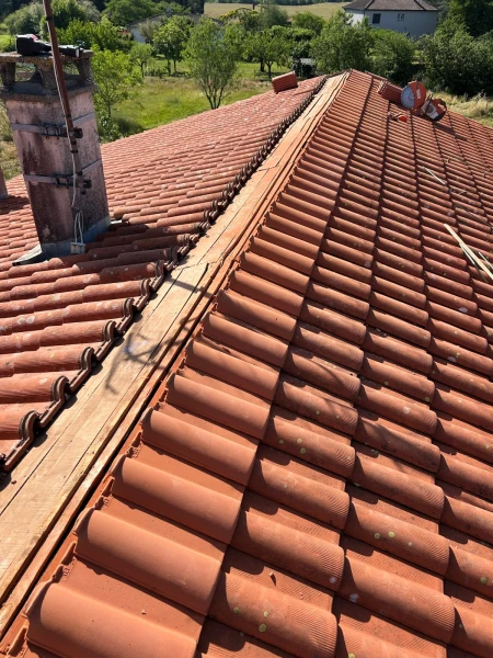 Image de couverture de l'album Rénovation de toiture – faîtage